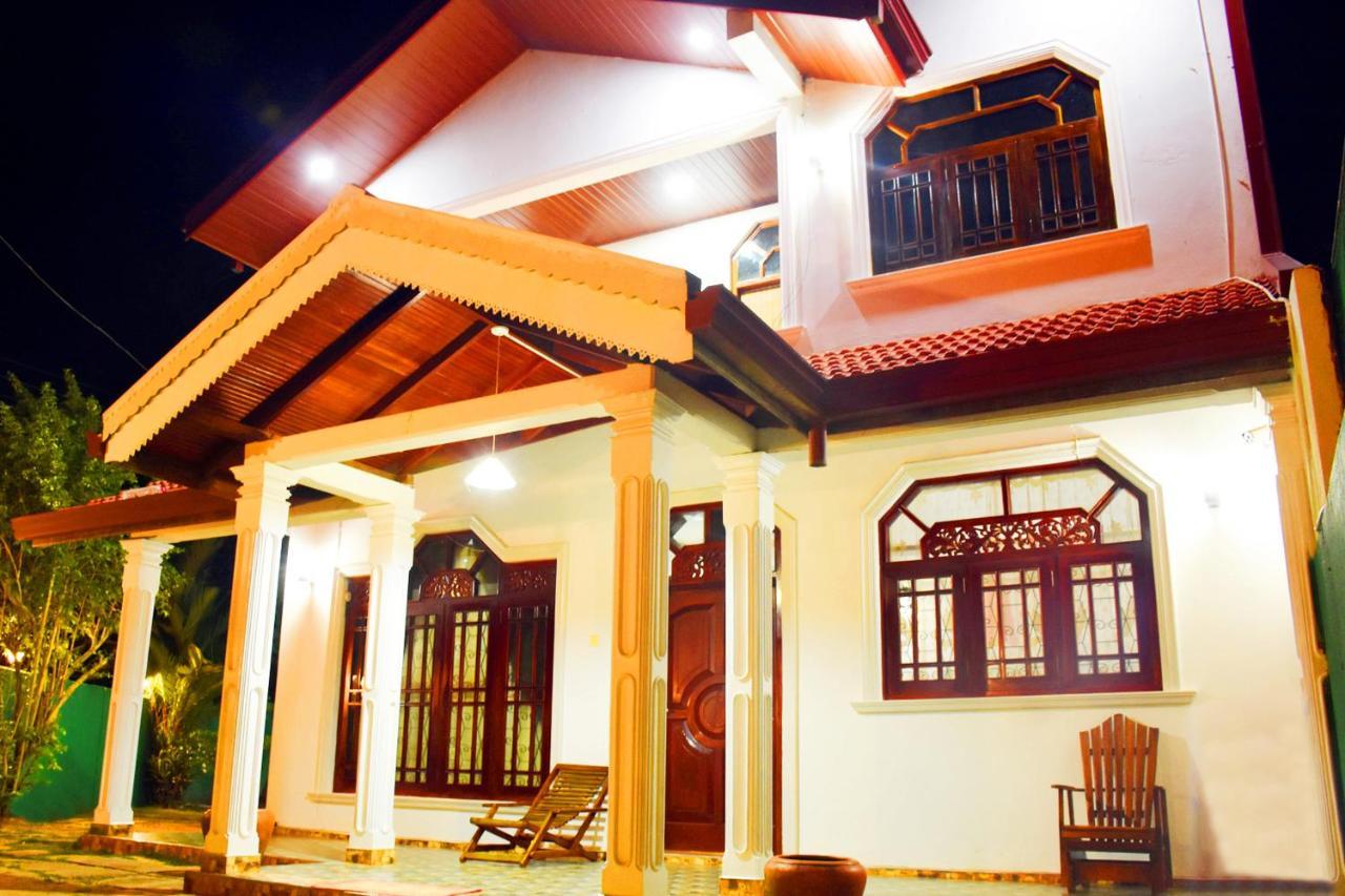 Indunil Place Hiriketiya Dickwella Exterior photo